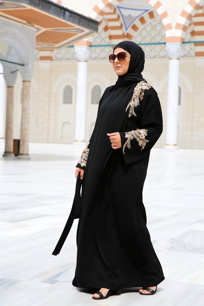 Abaya deluxe noir gold