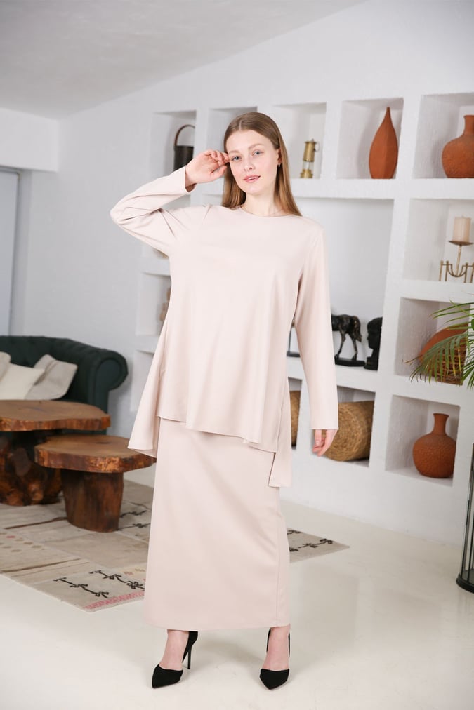 Ensemble love nude