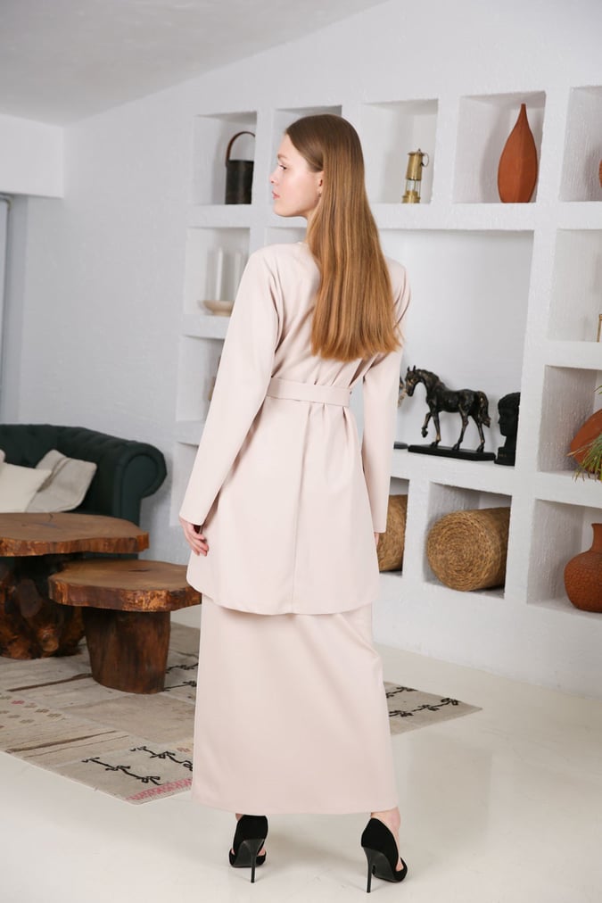 Ensemble love nude