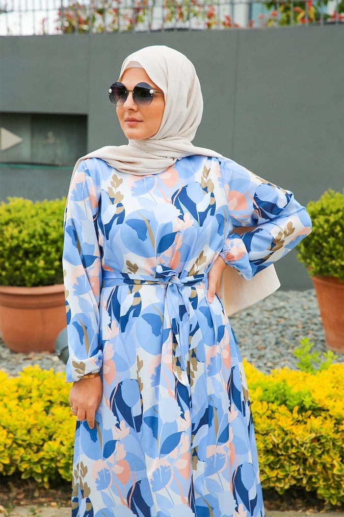 Robe satinée imprimé bleu